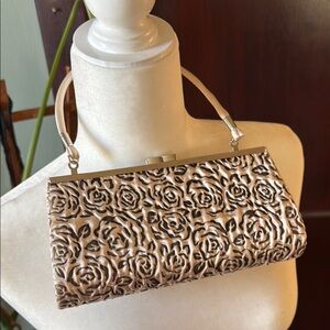 Elegant Floral Clutch Bag